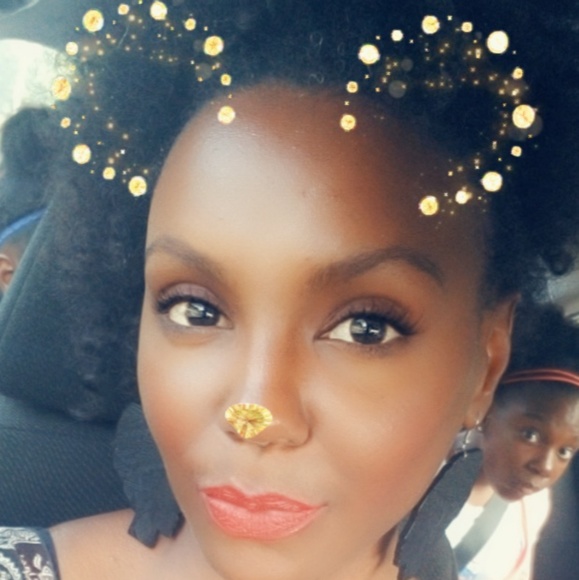 Meet your Posher, Vonda - Picture 4 of 4